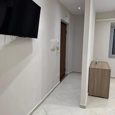 Rifugio Calabrese * ريجّو دي كالابريا